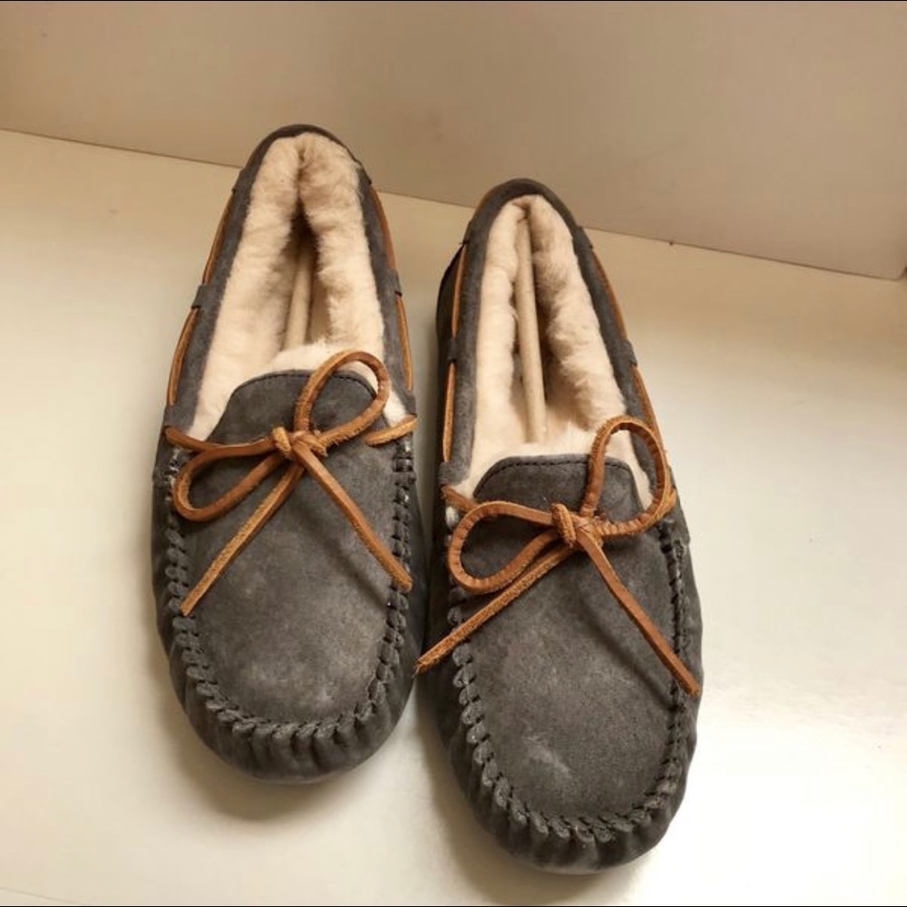 UGG “Dakota” Slip On